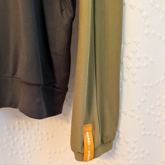 PrAna X Sorel Wondering Sorel Colorblock Hooded Pullover In Black Multi - Picture 3 of 7